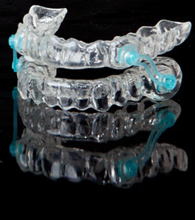 Oral appliance for sleep apnea therapy